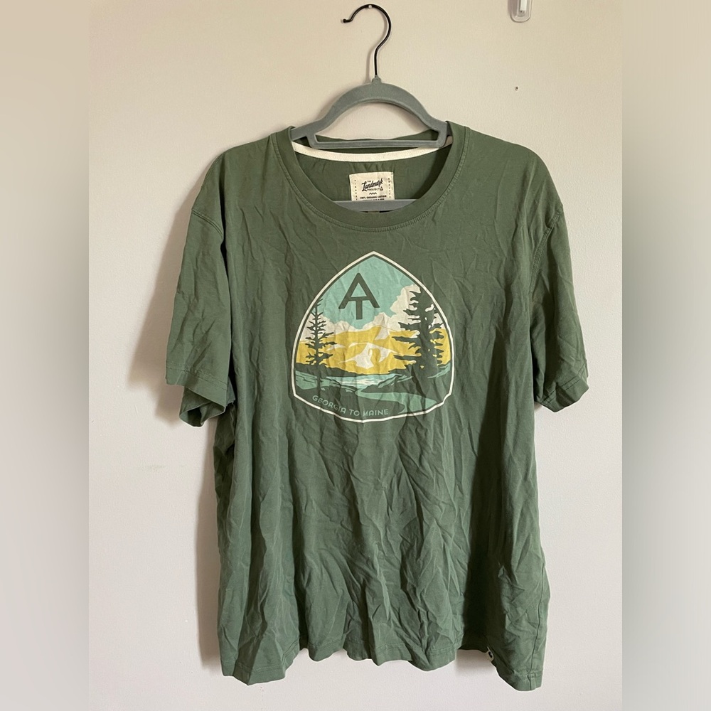 Graphic tee